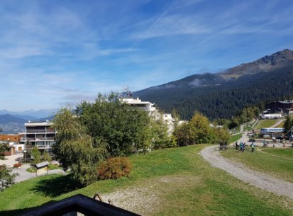 balcon studio été Prapoutel